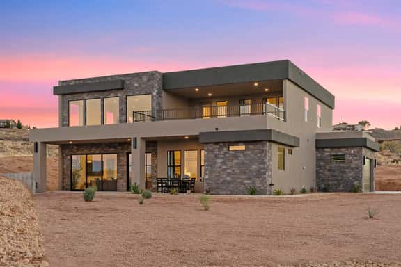 The Lookout- Luxe, Hot Tub, Firepit, 50-Mile Views - Image 1